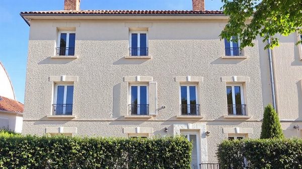 Rénover votre façade à toulon : valorisez votre bien immobilier vite
